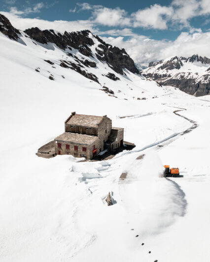 The Col de l'Iseran has opened!